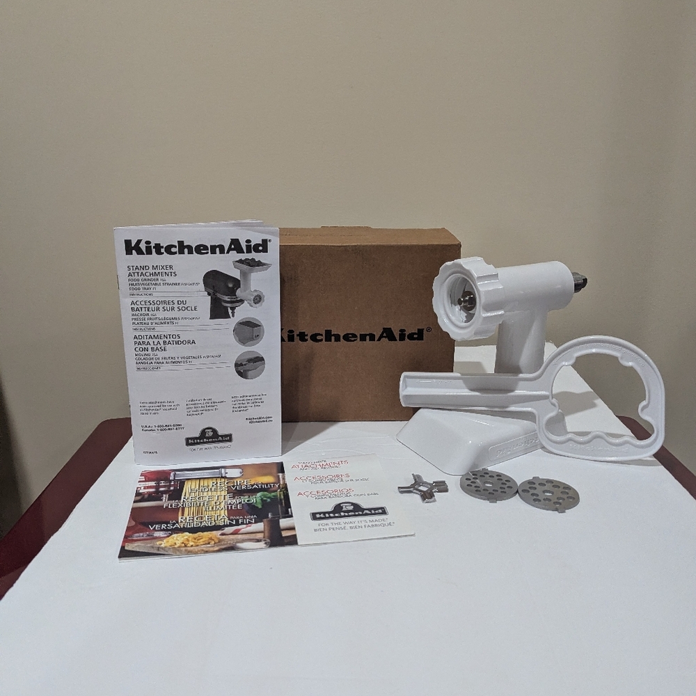 NEW KitchenAid White Grinder Attachment Set